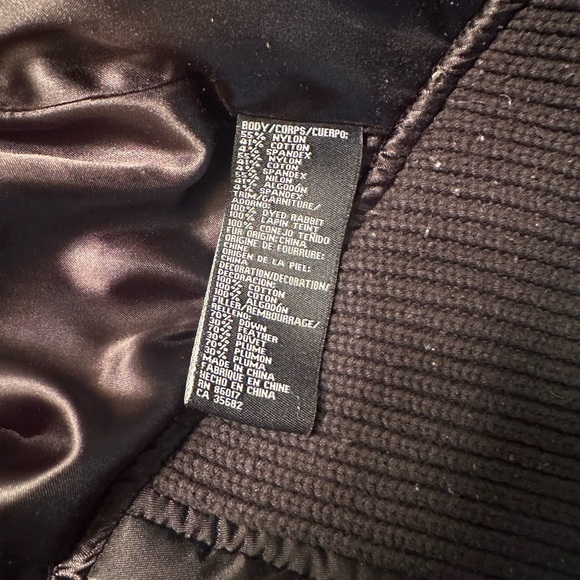 Circa 2005 Bebe bomber jacket. Fur hood and cuffs. Great condition. - Picture 3 of 4